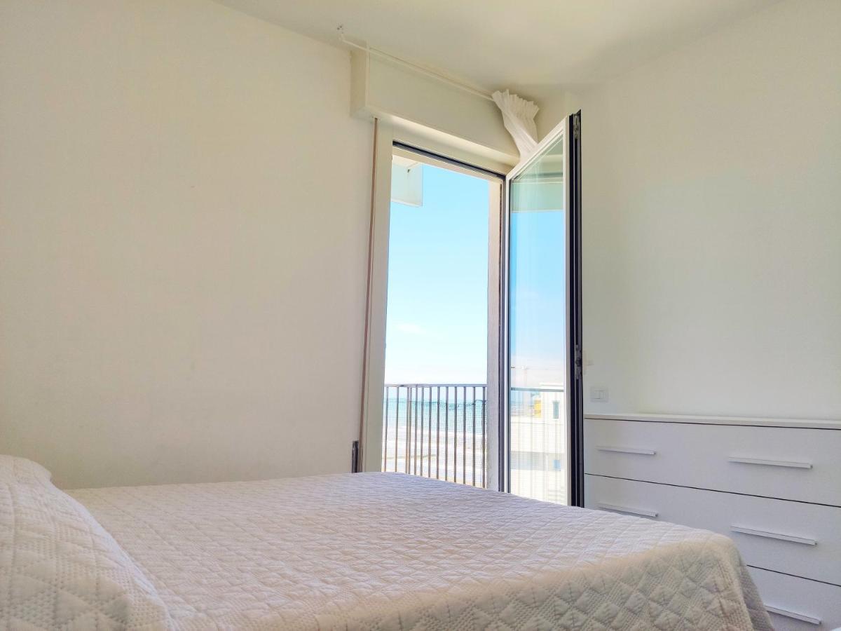 Villa La Torre - Frontemare - Immobil Relax Lido di Jesolo Exterior foto